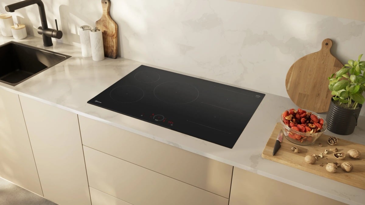 80.2cm Induction Hob - Black - Image 3
